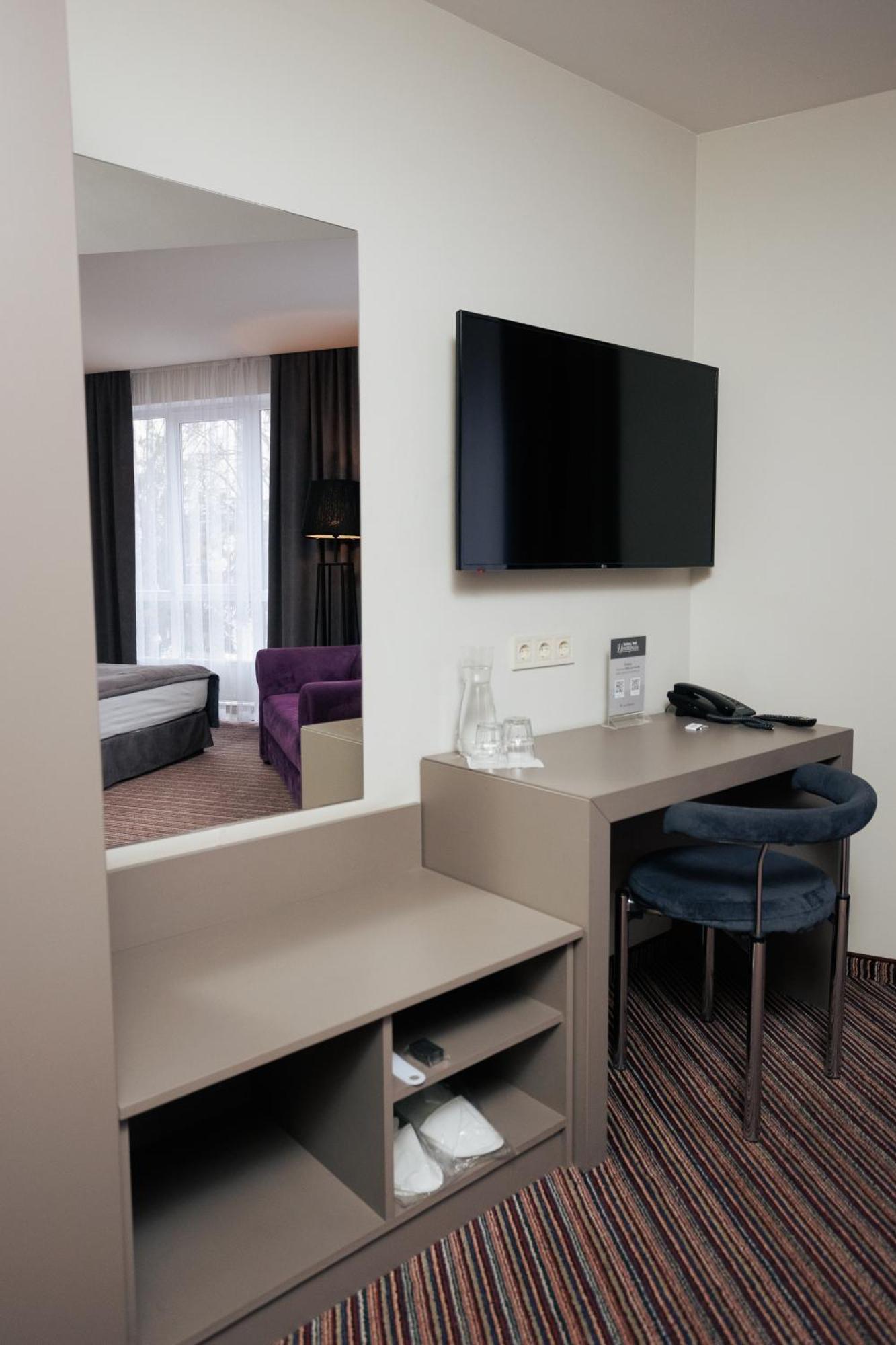 Boutique Hotel Central Rivne Luaran gambar