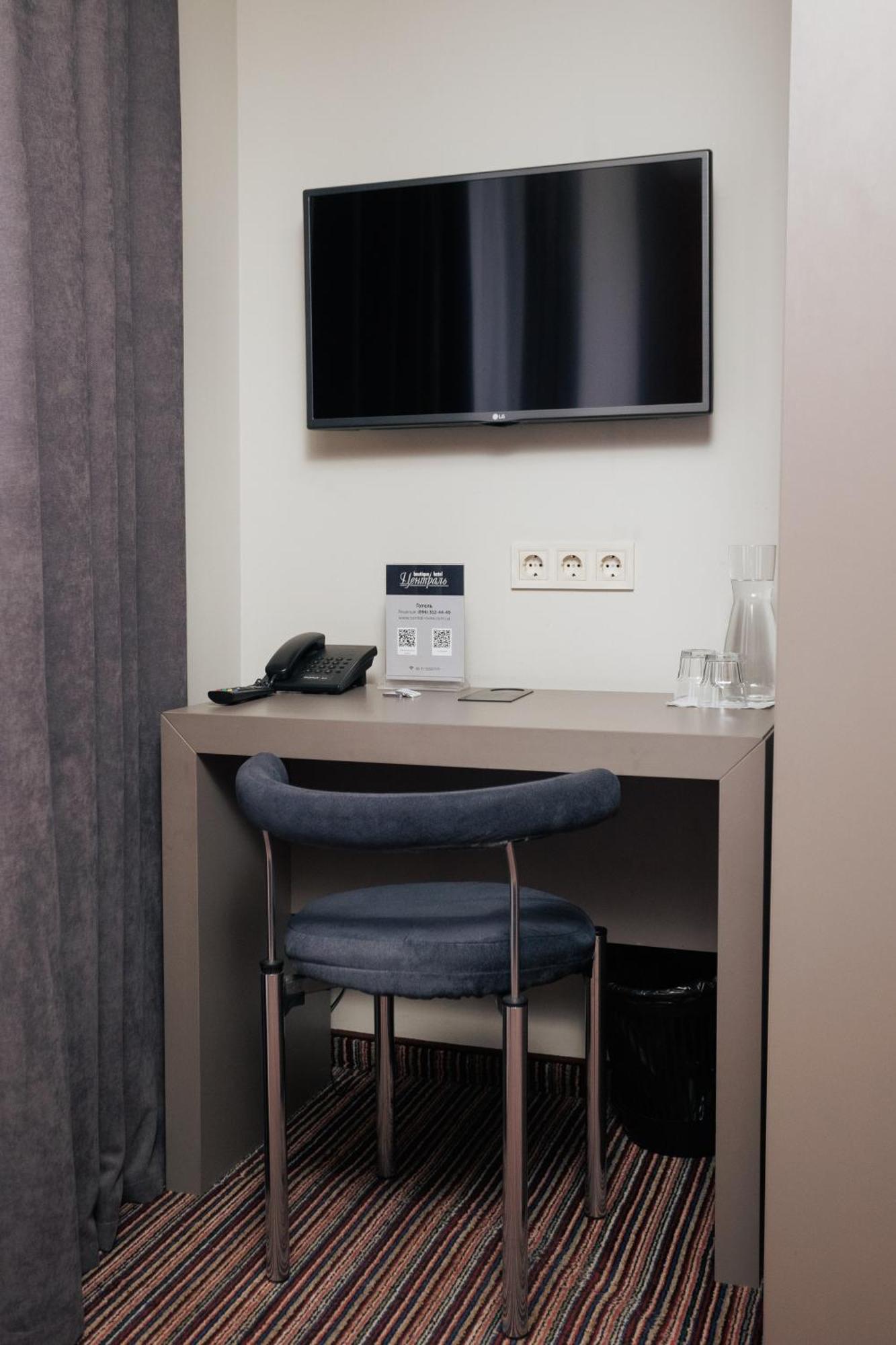 Boutique Hotel Central Rivne Luaran gambar