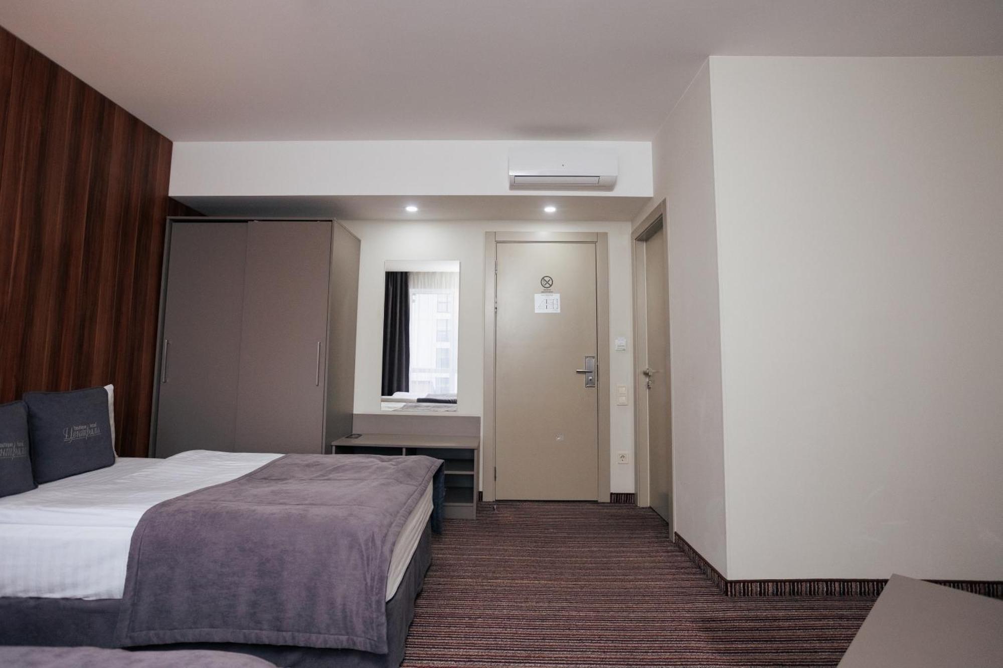 Boutique Hotel Central Rivne Luaran gambar
